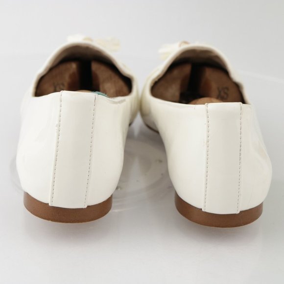 Elegant White Tassel Loafers for Women - Picture 7 of 12